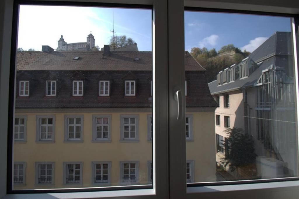 Stilvolle Wohnung Direkt In Der City Würzburg Eksteriør bilde
